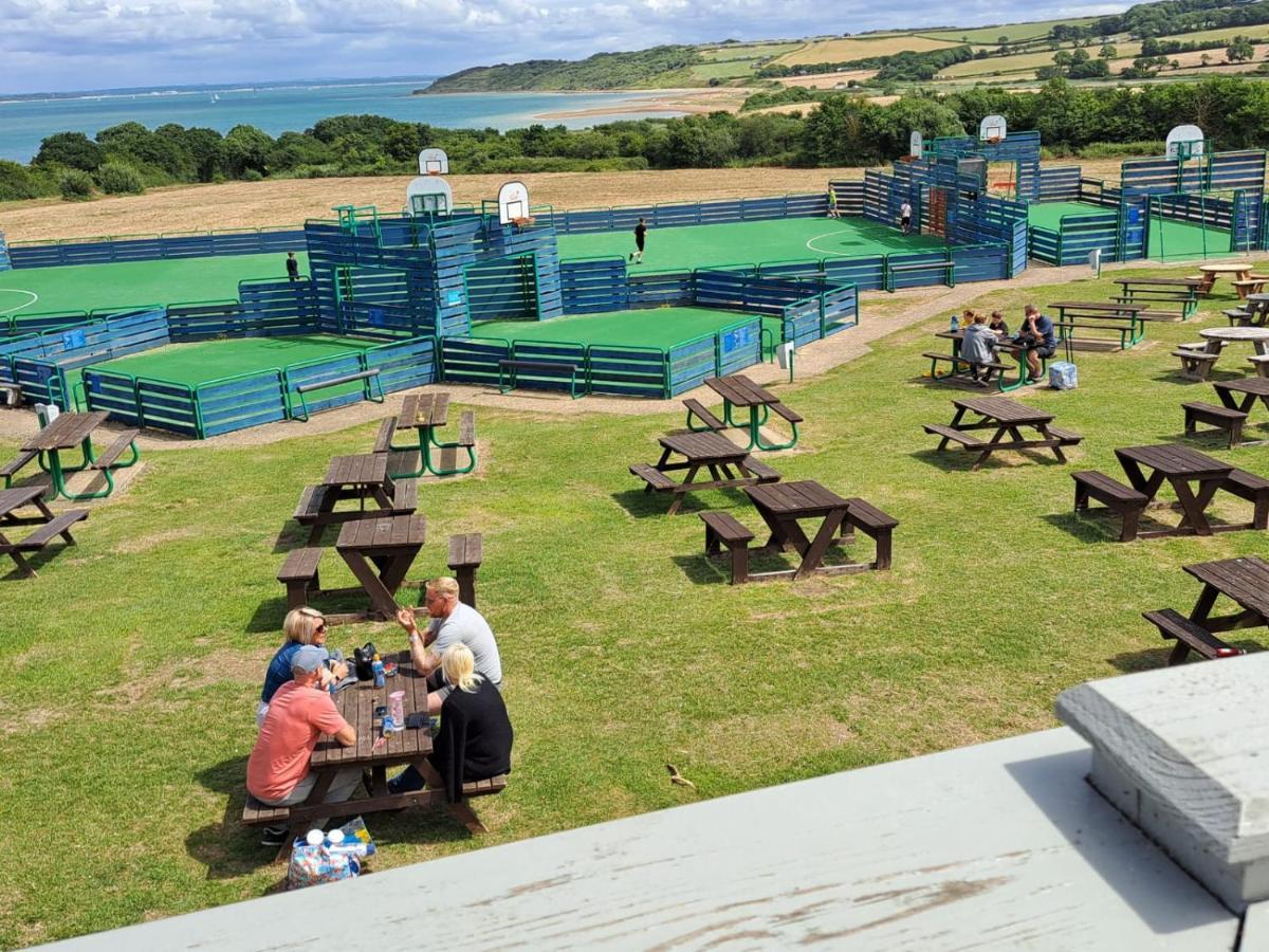 Luxury New 3 Bed Caravan With Stunning Sea View On Private In Thorness Bay Porchfield (Isle of Wight)