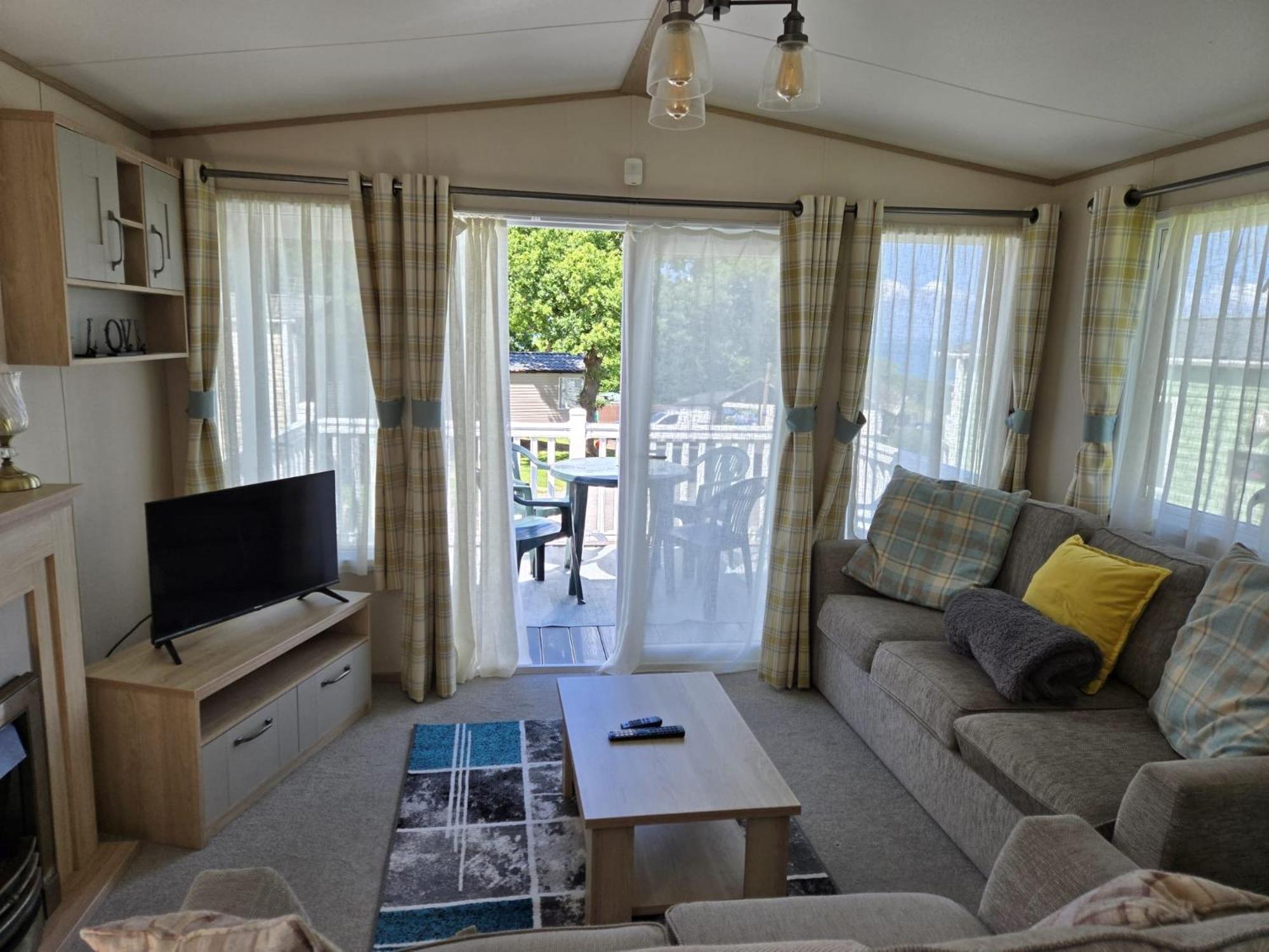Ferienhaus Luxury New 3 Bed Caravan With Stunning Sea View On Private In Thorness Bay *